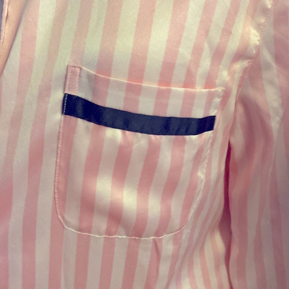 Victoria’s Secret Sleep Shirt - Picture 3 of 6